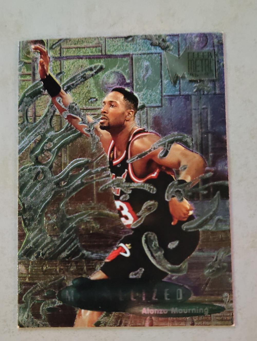 Alonzo Mourning 1996-97 Fleer Metal Metallized #226 Miami Heat Basketball Card
